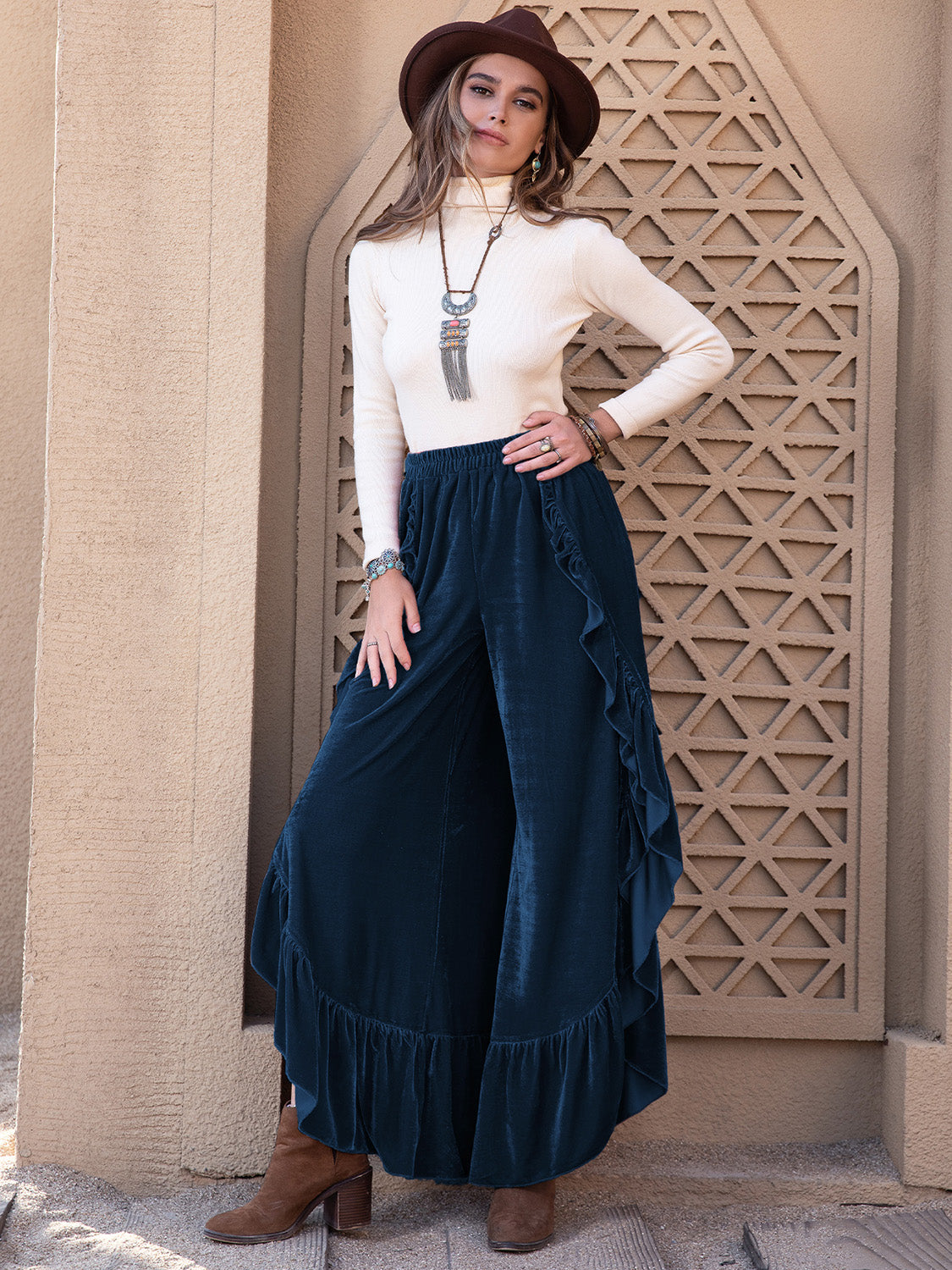 Rio Bravo Slit Ruffled Wide Leg Pants