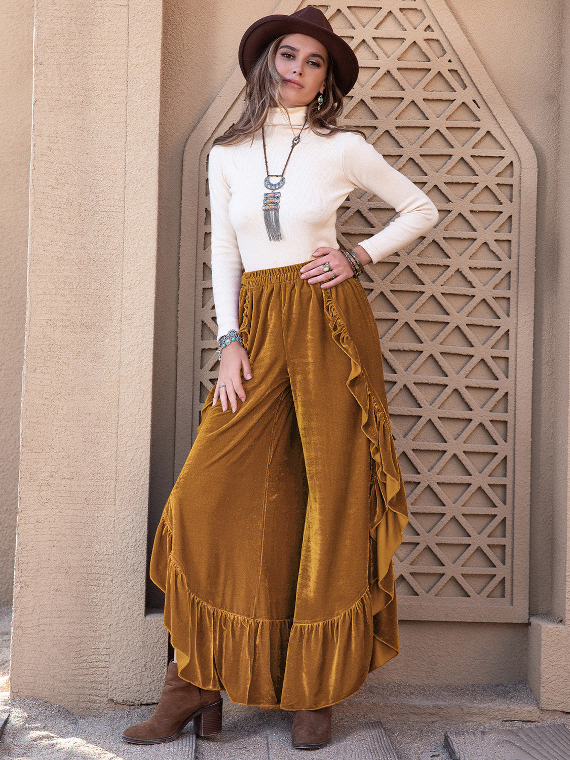 Rio Bravo Slit Ruffled Wide Leg Pants