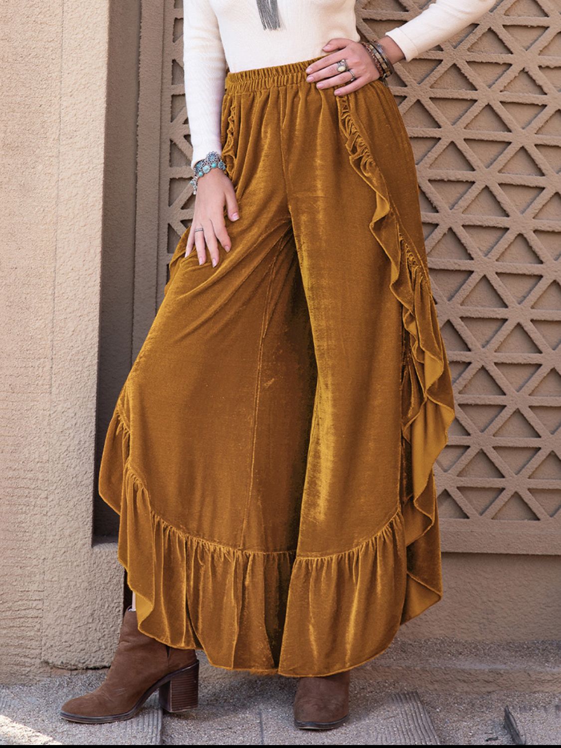 Rio Bravo Slit Ruffled Wide Leg Pants